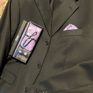 JONES NEW YORK MEN QUALITY DRESS SUIT-Black-Sz 44L w/FREE TIE POCKET SQUARE SET